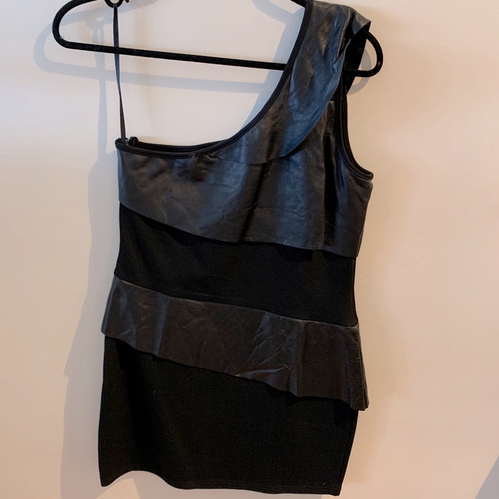 One shoulder dress with leather contrast - Picture 1 of 2